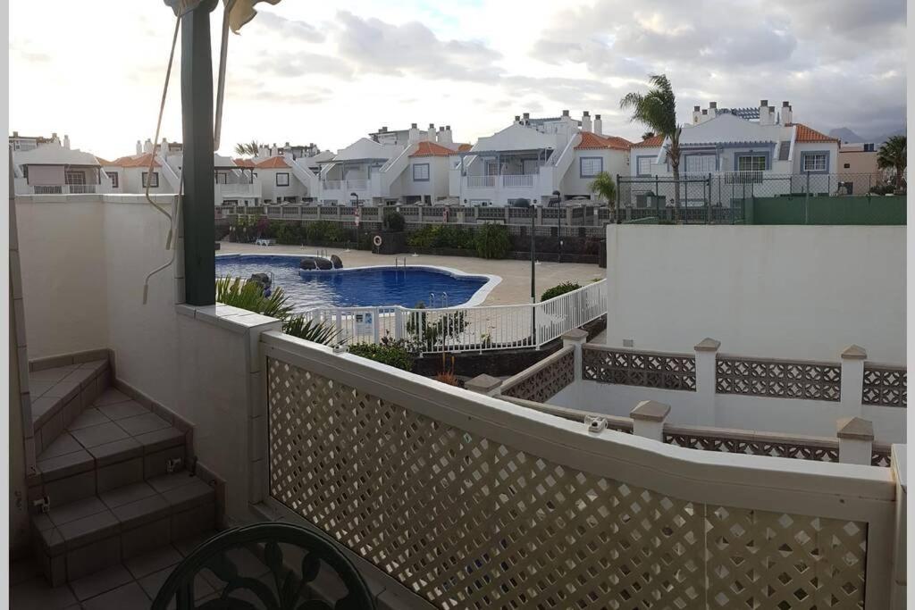 Private Apartment With Roof Terrace Arona  Kültér fotó
