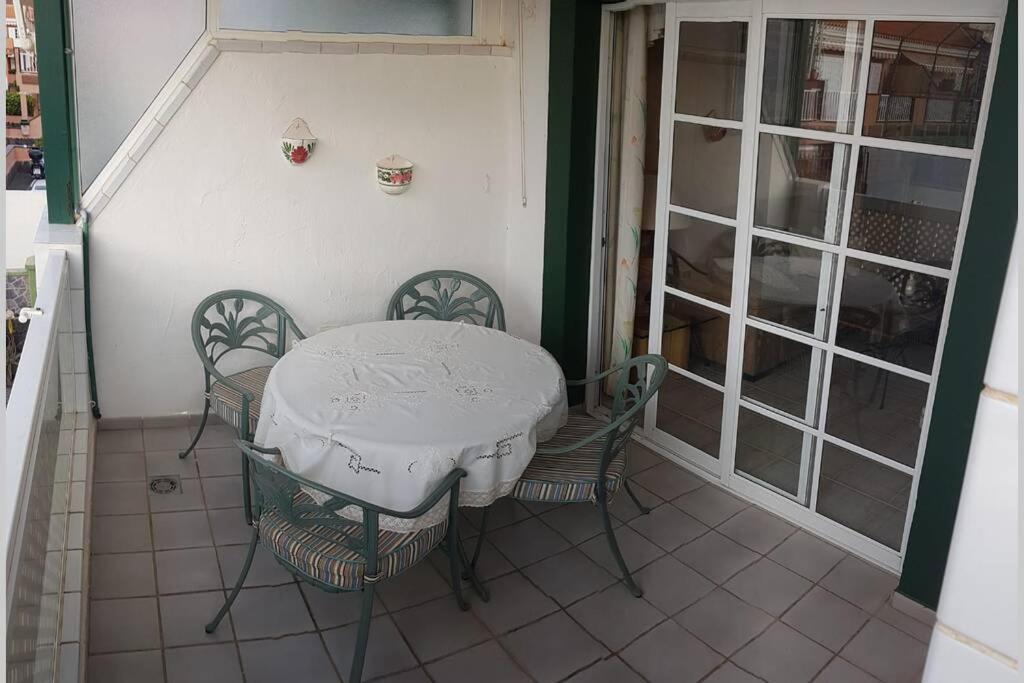 Private Apartment With Roof Terrace Arona  Kültér fotó
