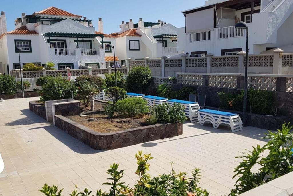 Private Apartment With Roof Terrace Arona  Kültér fotó